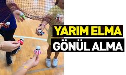 BADMİNTON KURSU RENKLİ ANAHTARLIKLARLA SONA ERDİ