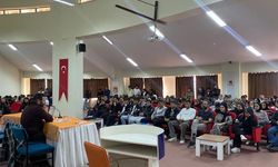 MYO ÖĞRENCİLERİNE TEKNOLOJİ BAĞIMLILIĞI EĞİTİMİ VERİLDİ