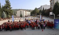 GENÇ GÖNÜLLÜLER KÜTÜPHANESİ AÇILDI