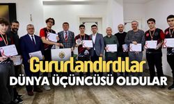 BİLECİKLİ ÖĞRENCİ VE ÖĞRETMENLERDEN DÜNYA ÜÇÜNCÜLÜĞÜ