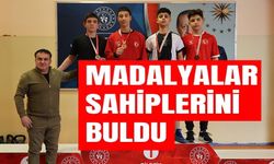 GÜREŞTE GENÇLERDEN YOĞUN MÜCADELE