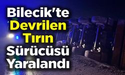 DEVRİLEN TIRIN SÜRÜCÜSÜ YARALANDI