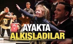 ÖZEL ÇOCUKLAR AYAKTA ALKIŞLANDI