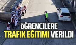 ÖĞRENCİLERE OKUL GEÇİDİ GÖREVLİSİ EĞİTİMİ