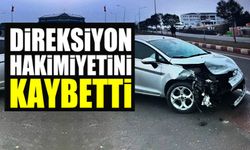 DİREKSİYON HAKİMİYETİNİ KAYBEDEN SÜRÜCÜ BARİYERE ÇARPTI