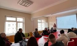 EVDE BAKIM VE SED YARARLANICILARINA ‘TÜTÜN BAĞIMLILIĞI' EĞİTİMİ