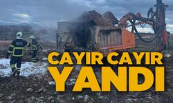 SONDAJ ÇALIŞMASI YAPAN ARAÇ CAYIR CAYIR YANDI