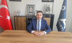 ANAHTAR PARTİ İL BAŞKANI KISACIK: “1,3 MİLYAR DOLAR YETMEZ, BORLA KATMA DEĞERİ KATLAYACAK SANAYİ HAMLESİ ŞART”