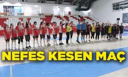 KAYMAKAM ÖZTÜRK, YILDIZ KIZLAR FUTSAL MAÇINI TAKİP ETTİ