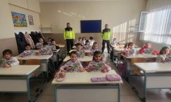 ÖĞRENCİLERE TRAFİK EĞİTİMİ VERİLDİ