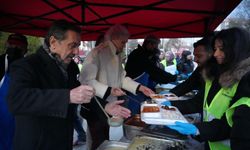 İFTAR SEVİNCİ CUMHURİYET MEYDANI'NDA YAŞANDI