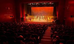 ‘2026 ŞEYH EDEBALİ YILI’ KAPSAMINDA ‘DEVLET ANA’ OYUNU BİLECİK’TE SAHNELENDİ