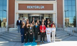 PAZARYERİ MYO ÖĞRENCİLERİ BŞEÜ KAMPÜSÜNÜ ZİYARET ETTİ