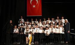 GENÇ SANATÇILAR BURSA’DAKİ MÜZİK FESTİVALİNDE SAHNE ALDI