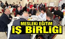 MESLEKİ EĞİTİMDE İŞ BİRLİĞİ VE AR-GE STRATEJİLERİ MASAYA YATIRILDI