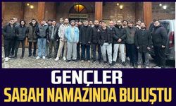 KYK ÖĞRENCİLERİ SABAH NAMAZINDA BULUŞTU