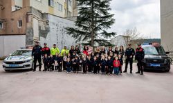 BİLECİK'TE ANAOKULU ÖĞRENCİLERİNDEN EMNİYETE ANLAMLI ZİYARET