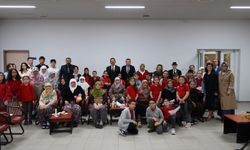 HUZUREVİNDE ANNELER GÜNÜNE ÖZEL ANLAMLI BULUŞMA