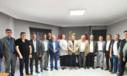 MHP İL BAŞKANI ÖZKAN MUHTARLARLA BİR ARAYA GELDİ