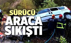 KAMYONET ŞARAMPOLE UÇTU, ARAÇTA SIKIŞAN SÜRÜCÜ KURTARILDI