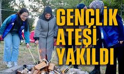 250 ÜNİVERSİTE ÖĞRENCİSİYLE ‘GENÇLİK ATEŞİ’ YAKILDI