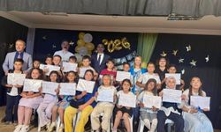 PAZARYERİ’NDE 1048 ÖĞRENCİ YAZ TATİLİNE, 49 GENÇ ÜNİVERSİTE YOLCULUĞUNA UĞURLANDI