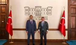 GÖREVE BAŞLAYAN KAYMAKAM YILMAZ’DAN VALİ SÖZER’E ZİYARET