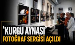 BAŞKAN YARDIMCISI ÜNVER, ‘KURGU AYNASI' FOTOĞRAF SERGİSİNİN AÇILIŞINA KATILDI