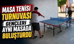 MASA TENİSİ TURNUVASI GENÇLERİ AYNI MASADA BULUŞTURDU
