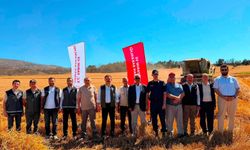 KAYMAKAM TİTİZ HASAT SEVİNCİNE ORTAK OLDU
