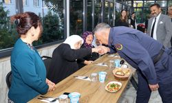 HUZUREVİ SAKİNLERİ JANDARMADA AĞIRLANDI