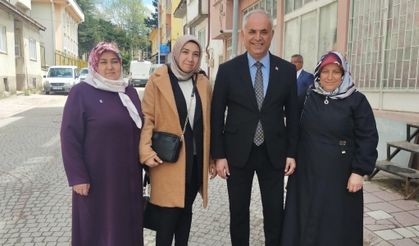 BAŞKAN YAMAN, SÖĞÜT’TE VATANDAŞLAR İLE BULUŞTU
