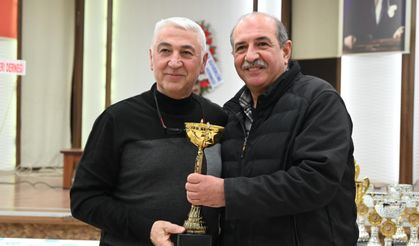 POSTA GÜVERCİNİ YARIŞLARI'NDA DERECEYE GİRENLERE ÖDÜLLERİ VERİLDİ