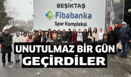 VOLEYBOL TAKIMI OYUNCULARI İSTANBUL'DA UNUTULMAZ BİR GÜN GEÇİRDİ