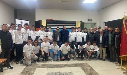 PISA SINAVINA HAZIRLANAN ÖĞRENCİLER İFTARDA BULUŞTU