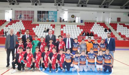 23 NİSAN FUTSAL TURNUVASI YARI FİNAL HEYECANI