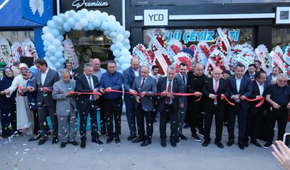 YCD'DEN GÖRKEMLİ AÇILIŞ