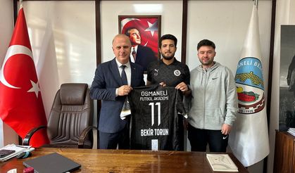 OSMANELİ AKADEMİ SPOR KULÜBÜ'DEN BAŞKAN TORUN'A ZİYARET