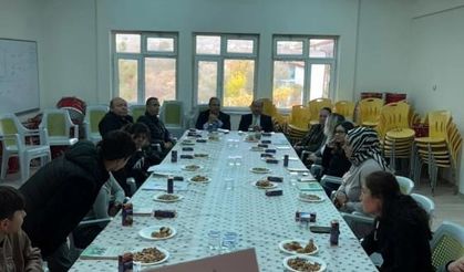 ÖĞRENCİLERLE KİTAP OKUMA PROJESİ HAYATA GEÇİRİLDİ