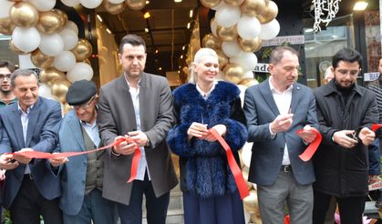 ROMA LOUNGE COFFEE YENİ İŞ YERİ HİZMETE AÇILDI