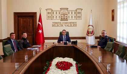 OKULLARA YÖNELİK SALDIRILAR SONRASI BİLECİK'TE GÜVENLİK TEDBİRLERİ MASAYA YATIRILDI