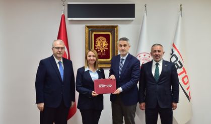 BÜYÜK SPOR YATIRIMI İÇİN İMZALAR ATILDI