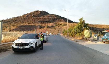 24 ARAÇ SÜRÜCÜSÜNE 39 BİN 839 TL CEZA