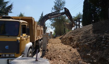 EKİPLER SAHADAKİ ÇALIŞMALARINI SÜRDÜRÜYOR