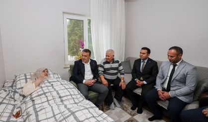 YAŞLI ÇİFTİN EVİNE KONUK OLDU