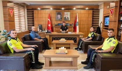 ÖRNEK DAVRANIŞ SERGİLEYEN POLİSLERLE BİR ARAYA GELDİ