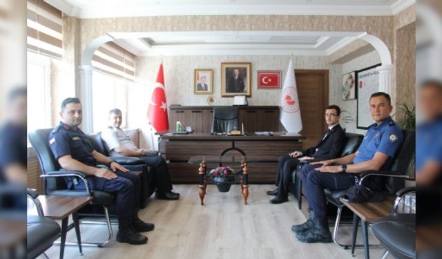 KAYMAKAM ARDAL, MAKAMINDA TEBRİKLERİ KABUL ETTİ