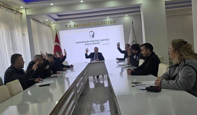 BELEDİYE MECLİSİNDE TEK GÜNDEM GÖRÜŞÜLDÜ