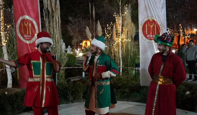 ÇOCUKLAR RAMAZAN ŞENLİKLERİNDE GÖNÜLLERİNCE EĞLENİYOR