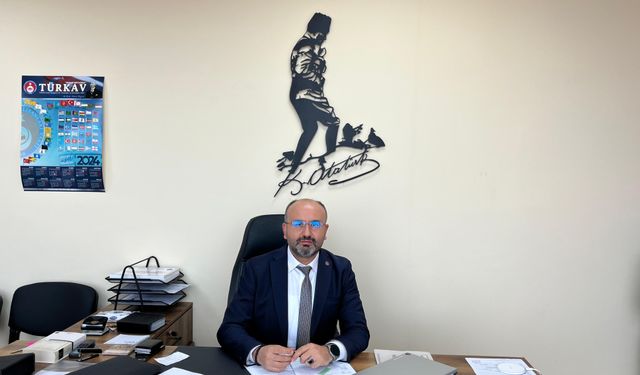 SAĞLIK ÇALIŞANLARININ MAAŞLARI YETERSİZ